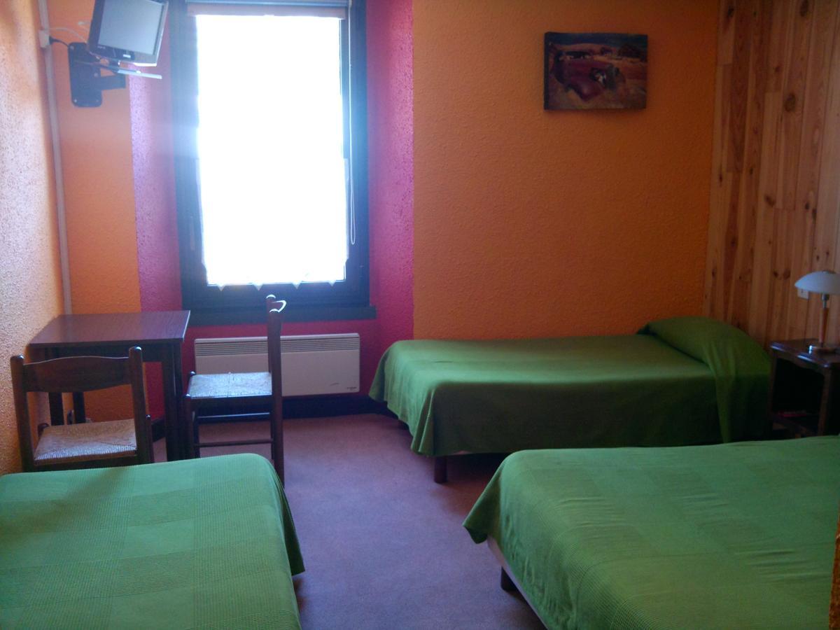 Hotel La Gare เอลาร์จองทิเอร์-ลา-เบสซี ภายนอก รูปภาพ