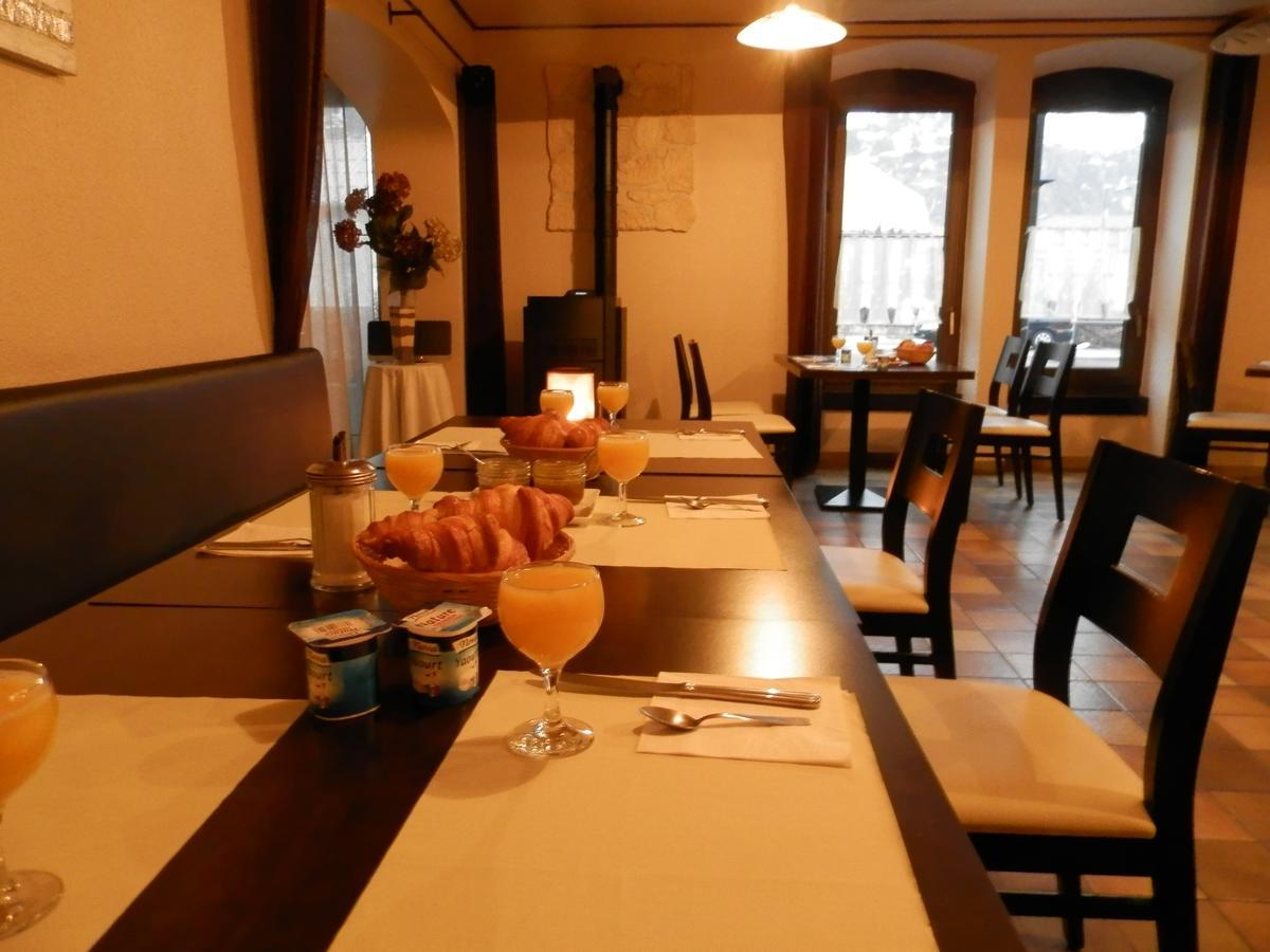 Hotel La Gare เอลาร์จองทิเอร์-ลา-เบสซี ภายนอก รูปภาพ
